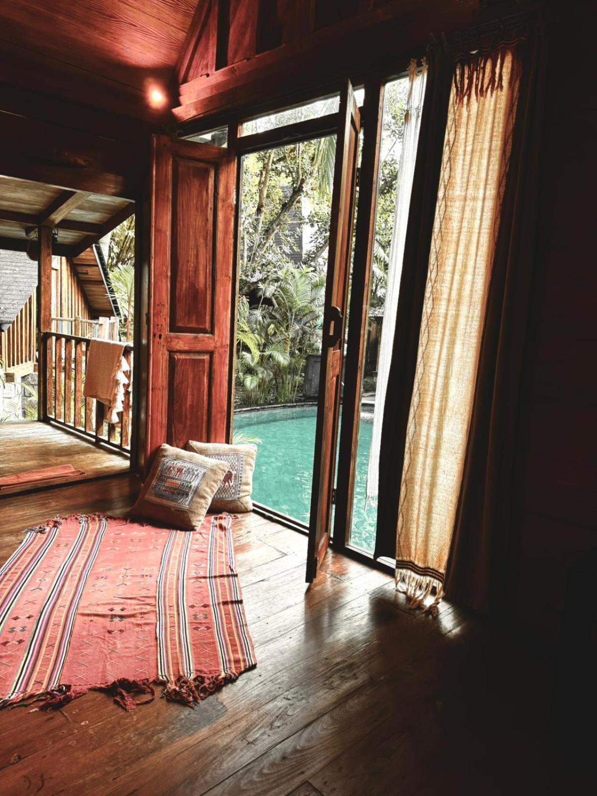 Resort Jungleroom Canggu エクステリア 写真